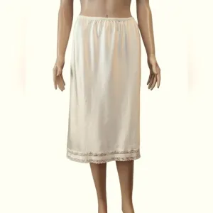 Christian Dior Lace Trimmed Back-Slit Half Slip, Cream |M