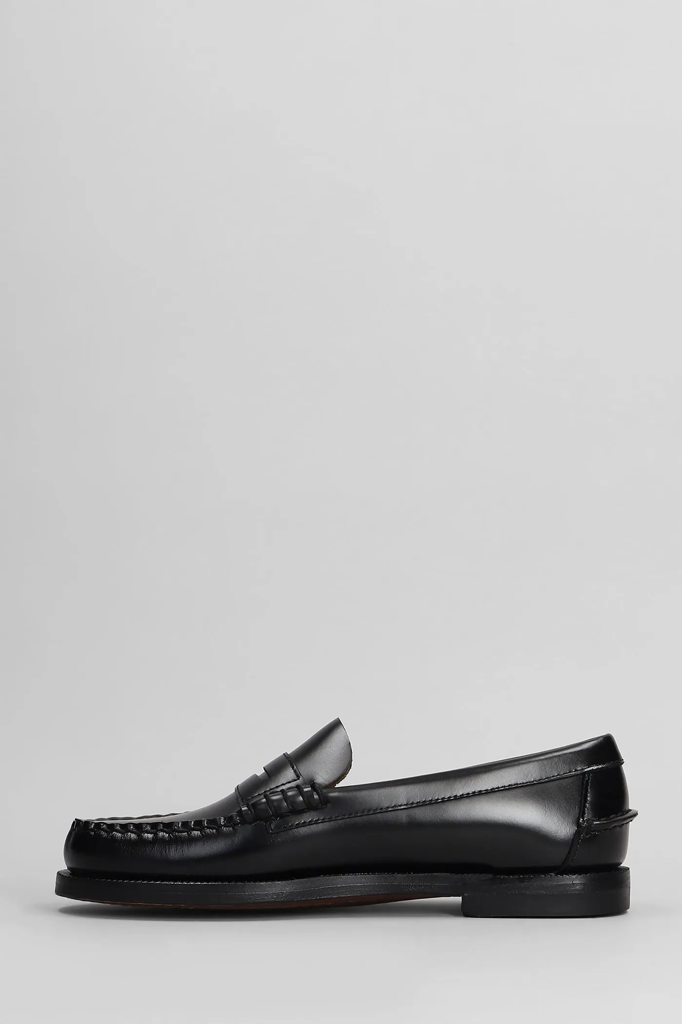 Classic dan Loafers in black leather