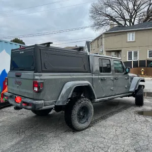 Contour Canopy for Jeep Gladiator - by Alu-Cab