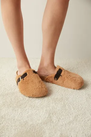 Ecru Belt Slipper