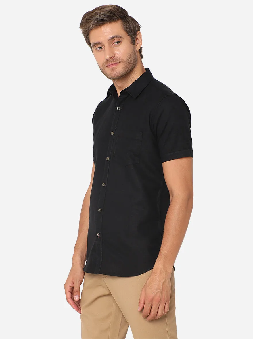 Jet Black Solid Slim Fit Semi Casual Shirt | JadeBlue