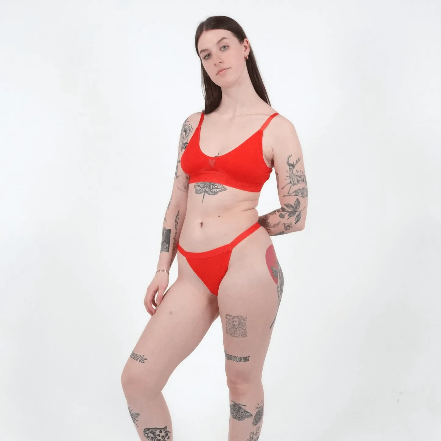 Katrina V-Thong - Scarlet
