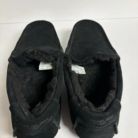 Koolaburra Men’s Tipton Black Suede Slippers, Size 9 M