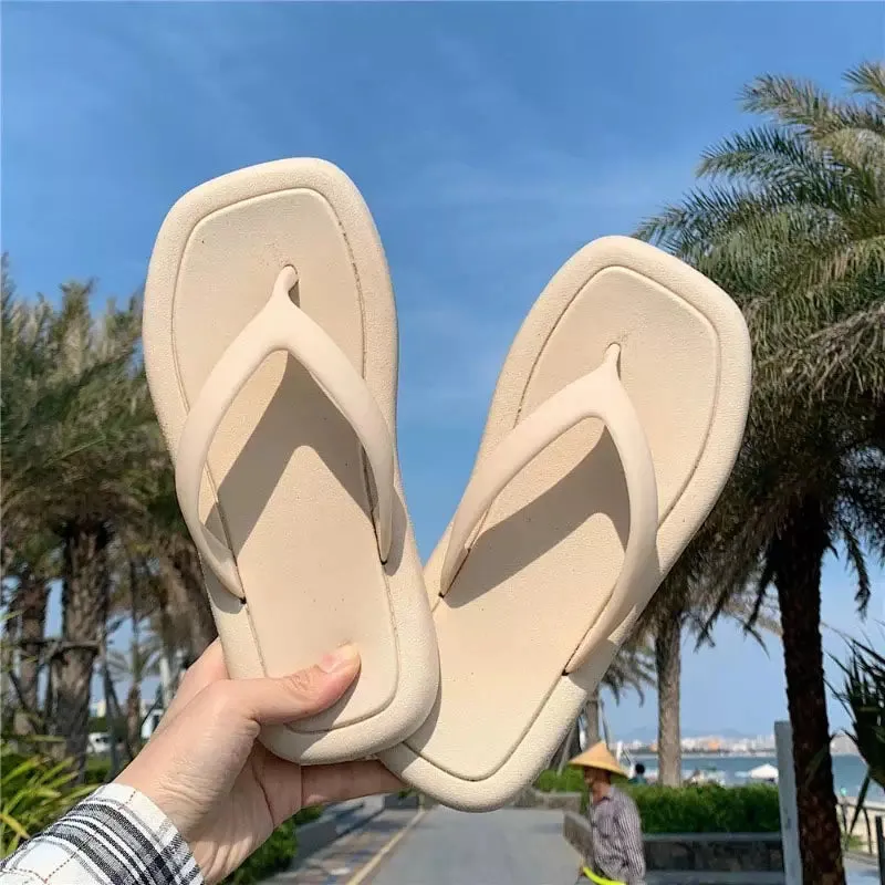 Lightweight orthopedic flip flops