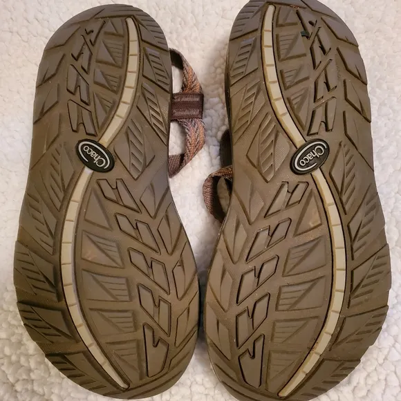 Mens Chaco sandals,  size 10,   Brownish gray with orange stripes.