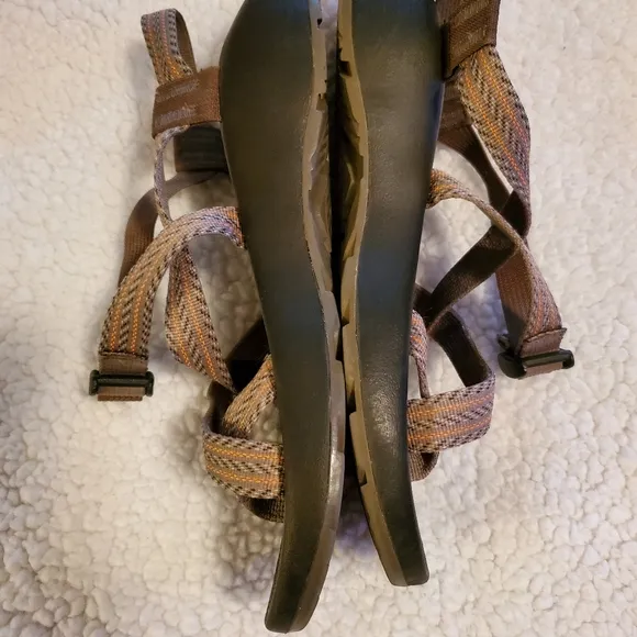 Mens Chaco sandals,  size 10,   Brownish gray with orange stripes.