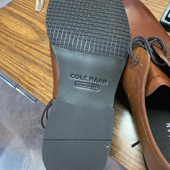 Men’s Cole Haan Hawthorne Oxford brown Shoes Sz 12M.  New