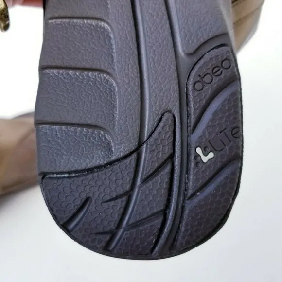 NEW Abeo Thong Sandals Woman Size 10N Flip Flop