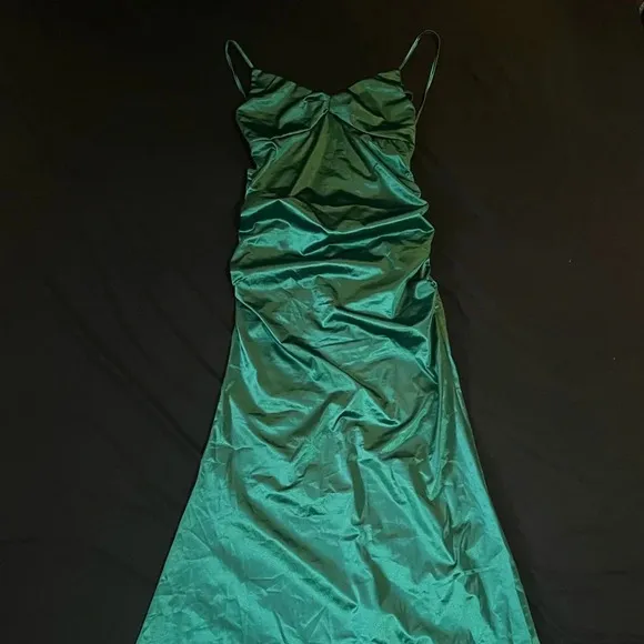 🖤New Aigeman Satin Drape Neck Backless Mermaid Dress🖤