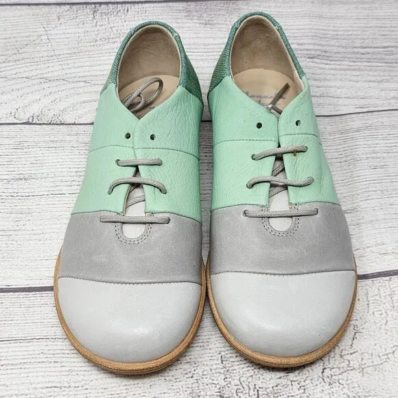 New!!  Mannela de Juan Kids Oxford Shoes Size US 12.5/EU 30