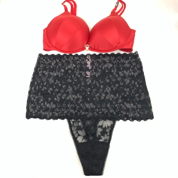 NEW Victorias Secret Bra Panty Set 34DD Large Red