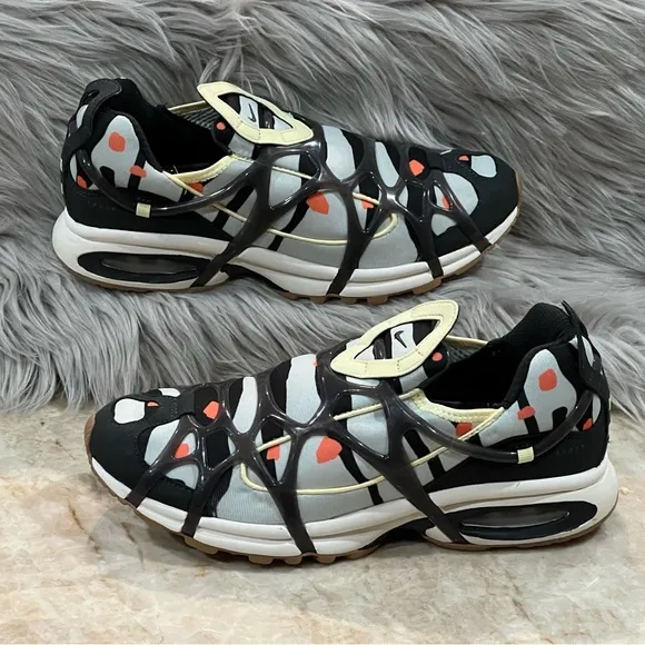 Nike Air Kukini ‘Abstract’ Men Slip On Sneakers