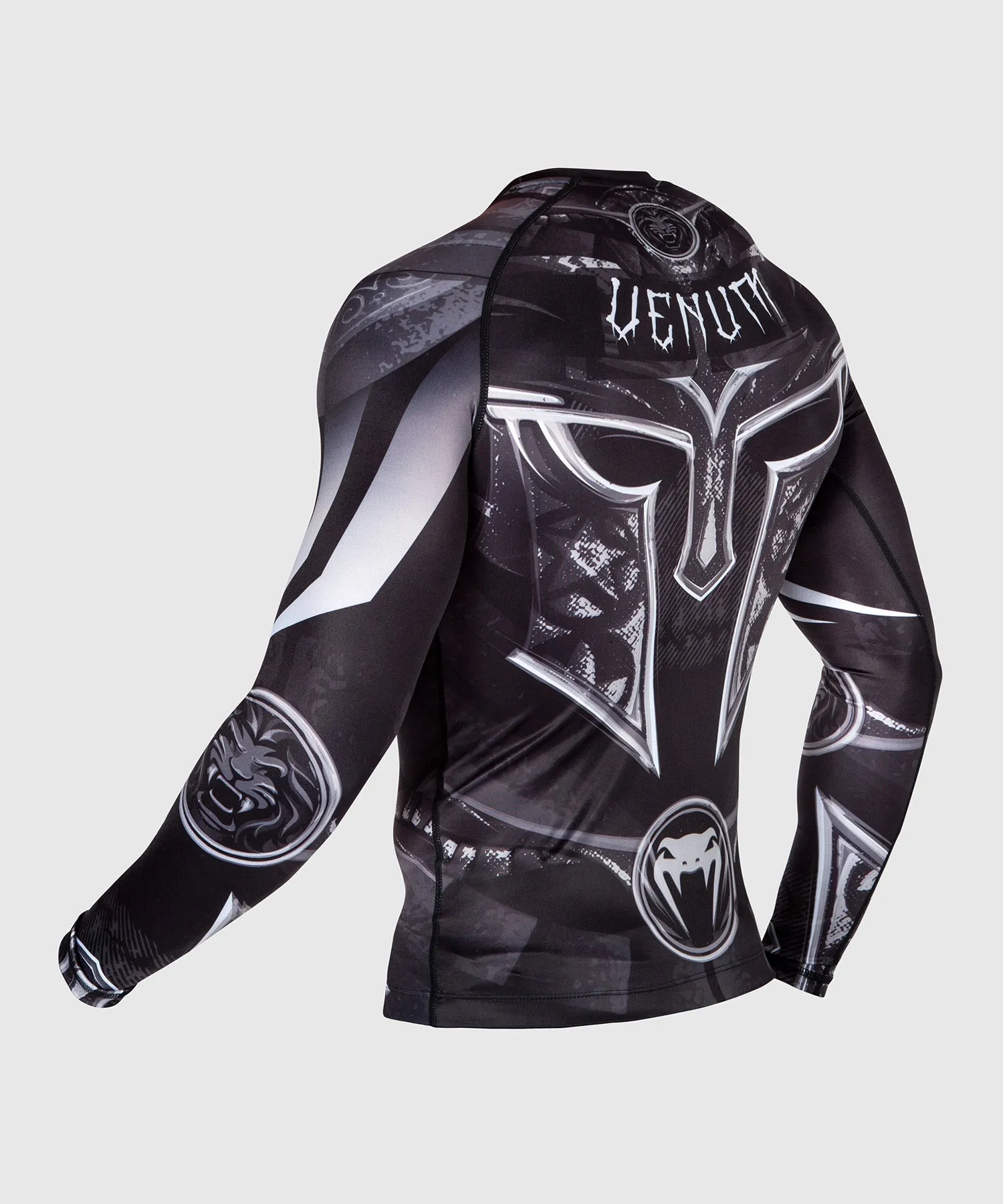 Rashguard Venum Gladiator 3.0 - Nera/Bianca - Maniche lunghe