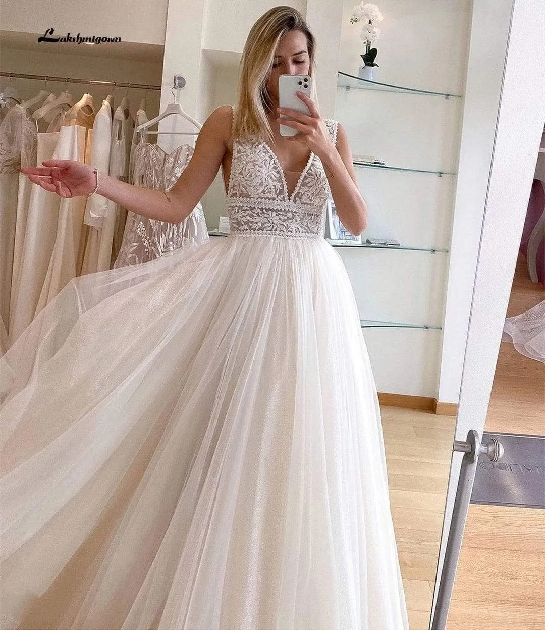 Roycebridal Light Champagne Wedding Dress V-Neck Sleeveless