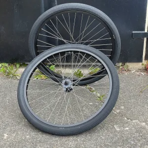 S&M Bikes Covid Cruiser Wheelset with Tyres