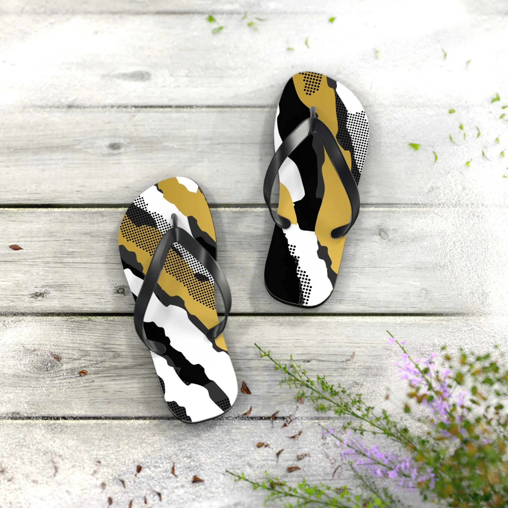 SizzleSoles Flip Flops - Trendy Summer Footwear for Beach and Casual Outings