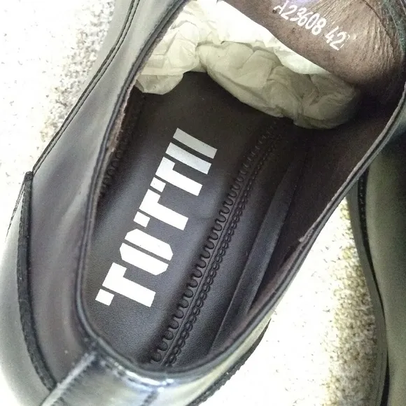 Tottii Jet Black Leather Oxford Shoes