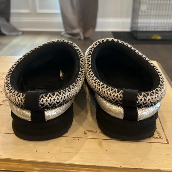 UGG KIDS TASMAN SILVER SLIP ON