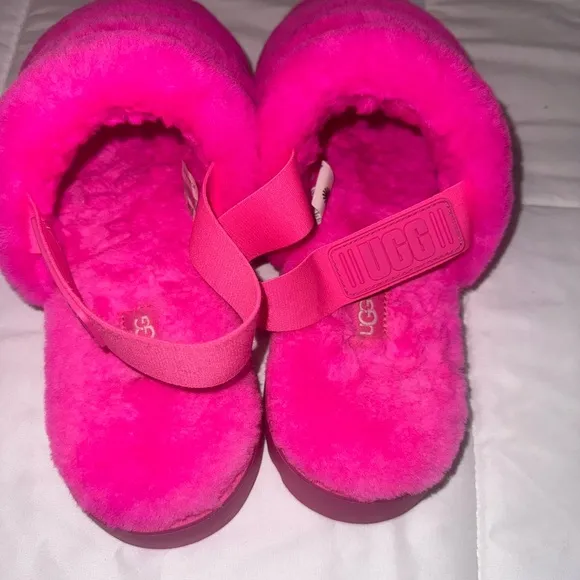 UGG Super Fluff Pink Slippers