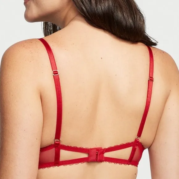 🥰🥰Victoria’s Secret Bra and Thong Set🥰🥰